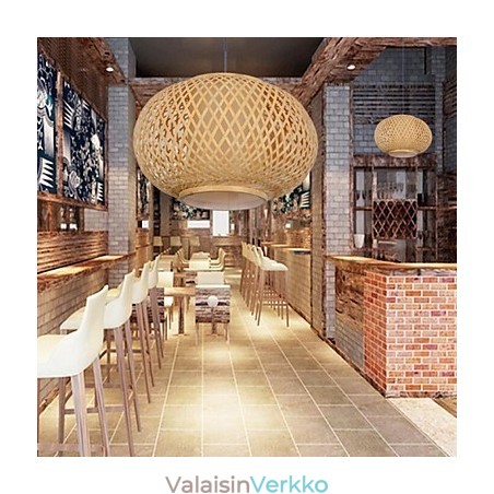 Moderni nykyaikainen perinteinen klassinen kromikruunu Moderni nykyaikainen perinteinen klassinen kromikruunu