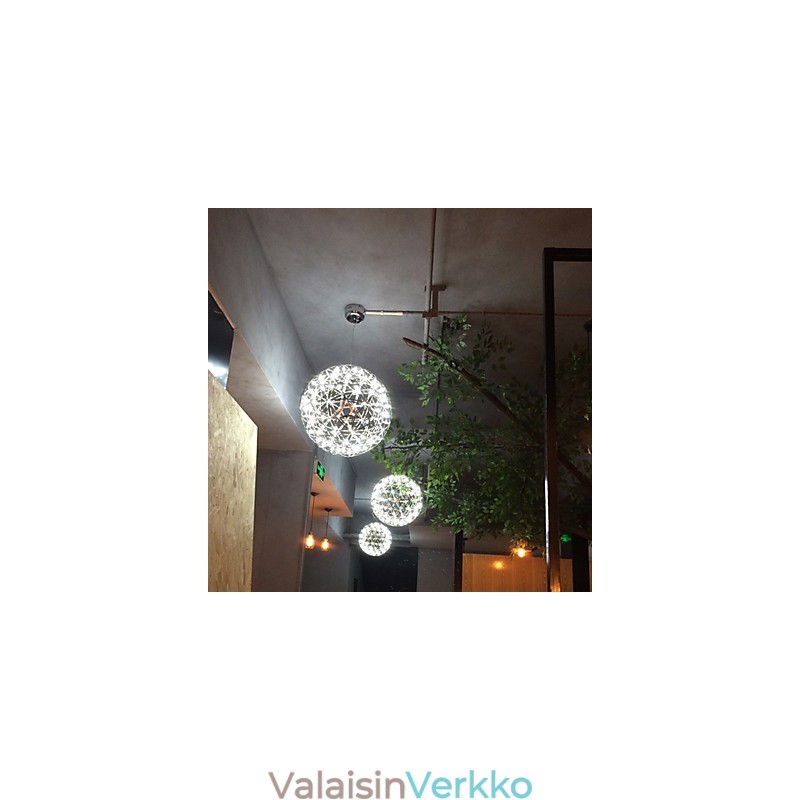 Nykyaikainen kattokruunu, luova pyöreä pistorasialamppu