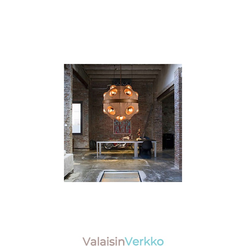 Maalaus metallikattokruunuvalaisinMakuuhuone