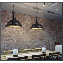 Teollinen yksittäinen riippuvalaisin Koristele loft-tyylistä vintage-metallivaloa