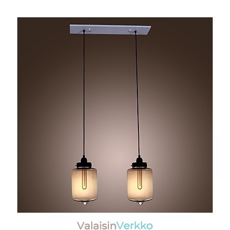 Moderni lasiriippuvalaisin 2 valolla läpinäkyvässä pullossa Moderni lasiriippuvalaisin 2 valolla läpinäkyvässä pullossa