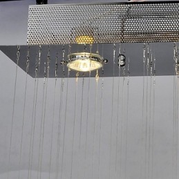 Perinteinen klassinen Crystal Crystal Crystal -metallitaskuteline