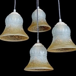 Valkoinen riipus neljä valoa kuvio lasivarjostin Käsin kullattu eurooppalainen retroklassikko