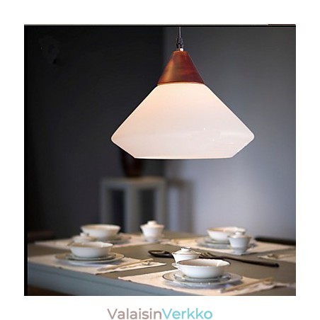 Yksinkertainen riippuvalaisin Yksinkertainen riippuvalaisin