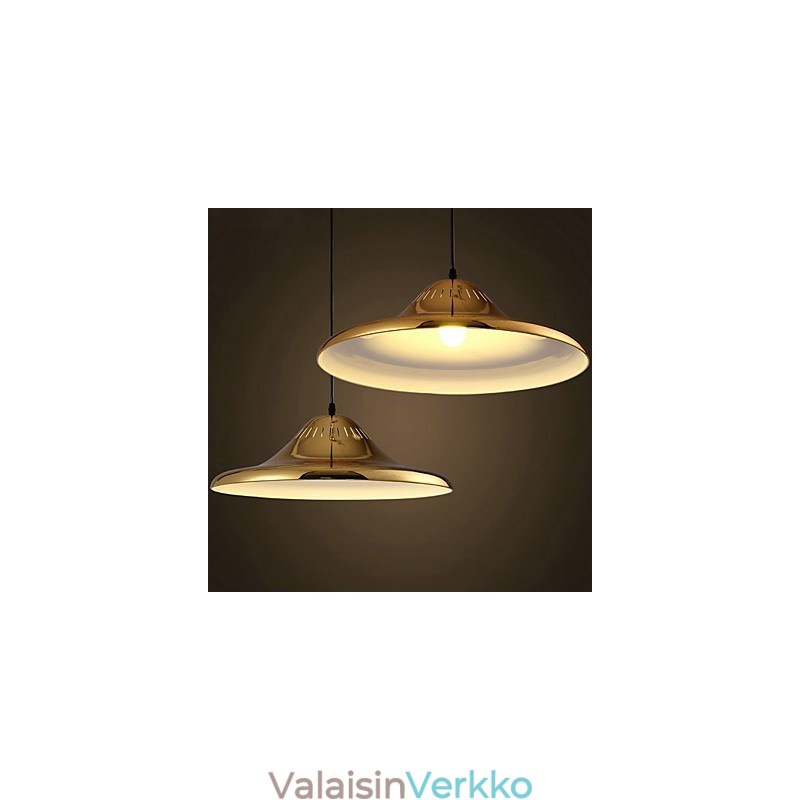 Country Gold metalliriippuvalaisin autotalli