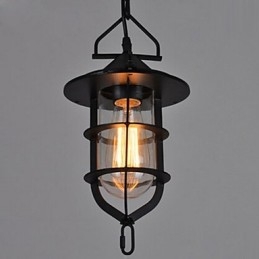 Keskikokoinen, musta häkin muotoinen lasi- ja metallikansivalaisin