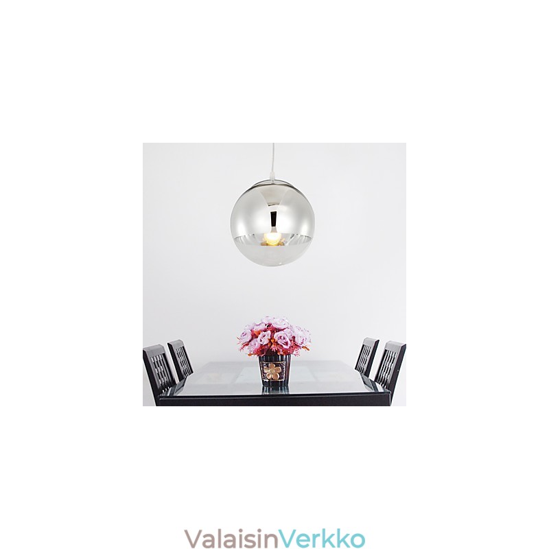 Riippuvalaisin 1 pallomaisella valolla