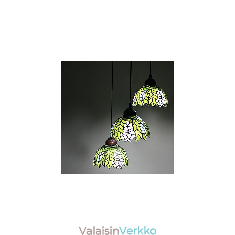 Euroopan maaseudun luovan taiteen lasimaalaukset, jotka palauttavat muinaisia tapoja Lampun valo