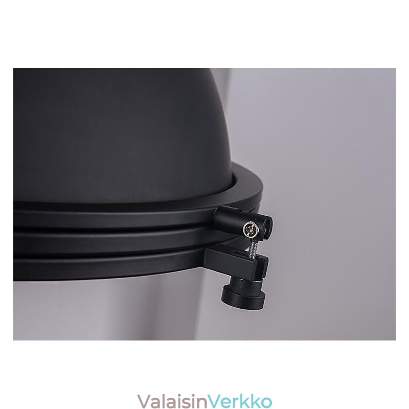 Musta vintage metalliriippuvalaisin