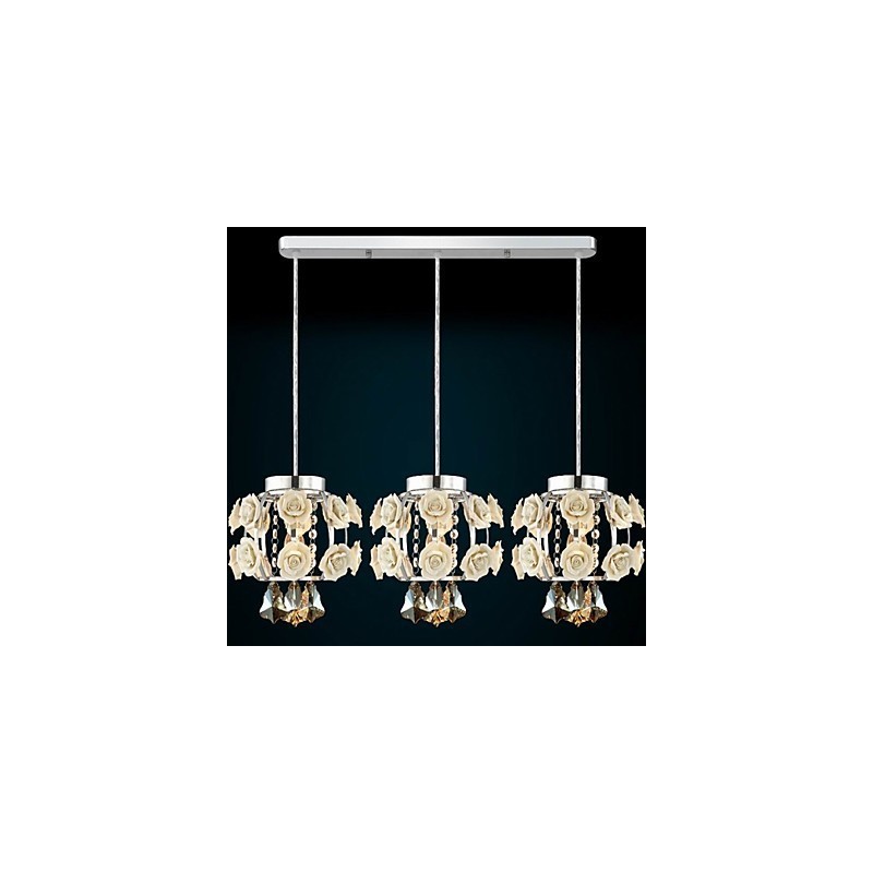 Kukkia ja kristallikruunu-riippuvalaisin