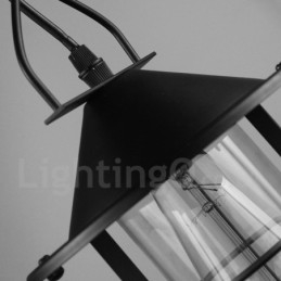 Vintage metallinen riippuvalaisin lasivarjostimella