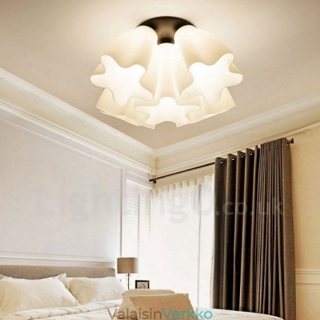 5 vaalea rustiikkinen Lodge-integroitu kattokruunu