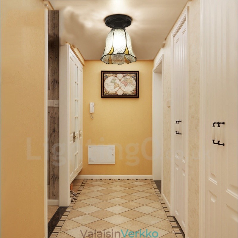 Välimeren tyyliin integroitu uppoasennusvalo