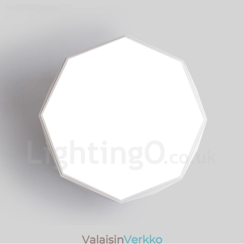 Moderni nykyaikainen integroitu metallinen uppoasennusvalo