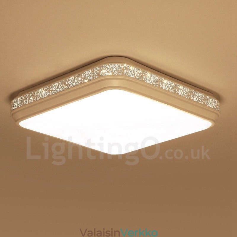 Moderni nykyaikainen integroitu metallinen uppoasennusvalo