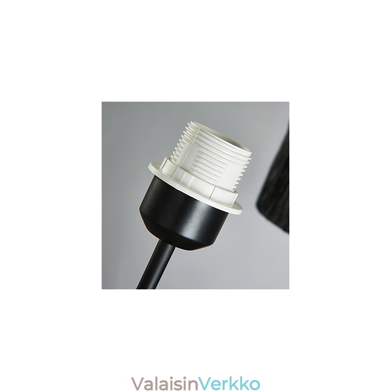 3 kevyttä perinteistä klassista kattokruunua yksinkertaisella kangasvarjostimella