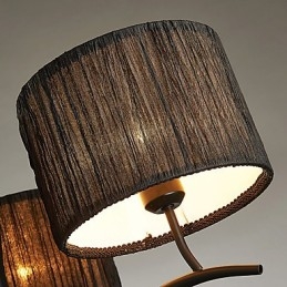 3 kevyttä perinteistä klassista kattokruunua yksinkertaisella kangasvarjostimella