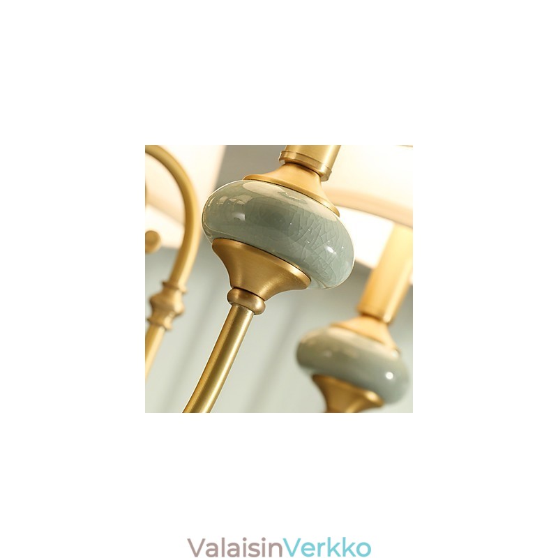 Kattokruunu Traditional Classic Country Brass -ominaisuus minityylisille metallisille 8 polttimoille