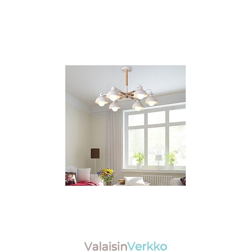 Perinteinen klassinen maalaismainen Lodge Vintage Retro -maalausominaisuus minityyliselle metallikruunulle