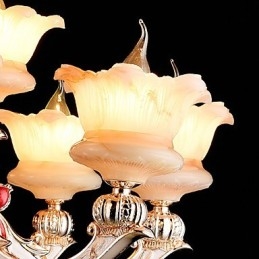 Moderni nykyaikainen perinteinen klassinen sinkkiseosominaisuus kristalli-minityyliselle metalliriippuvalaisimelle