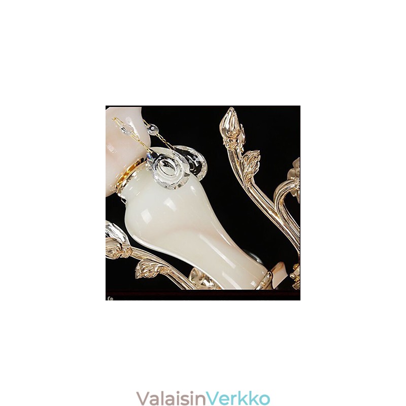 Eurooppalaistyylinen riipus sinkkiseoksesta jäljitelty jadekristalliriipus