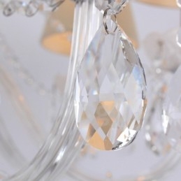 6 vaaleanvalkoinen K9 kristallikynttilätyylinen kattokruunu