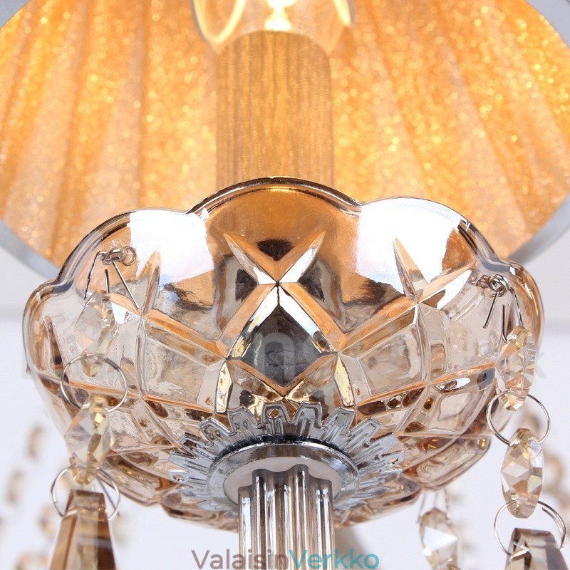 8 Kevyt K9 kristallikynttilätyylinen kattokruunu