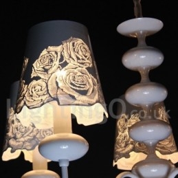 5 Vaalea moderni nykyaikainen ontto valkoinen kynttilätyylinen kattokruunu