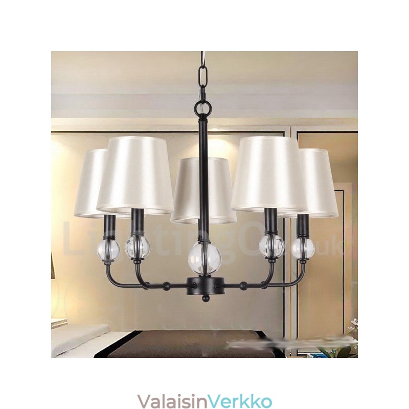 5 vaalea rustiikki retromusta nykyaikainen kynttilätyylinen kattokruunu