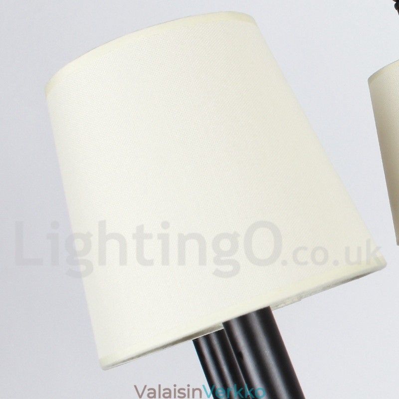 3 Vaalea moderni nykyaikainen kynttilätyylinen kattokruunu