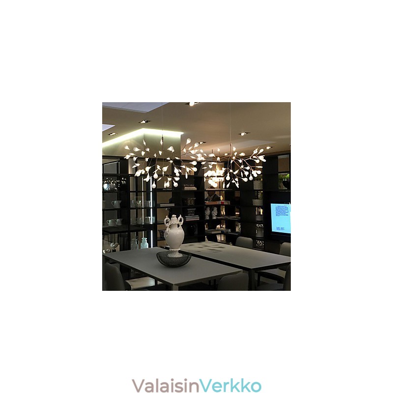 Moderni minimalistinen riipus