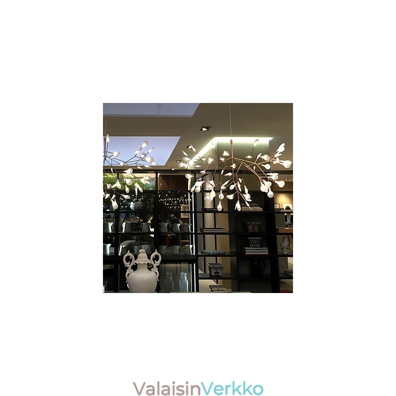 Moderni minimalistinen riipus