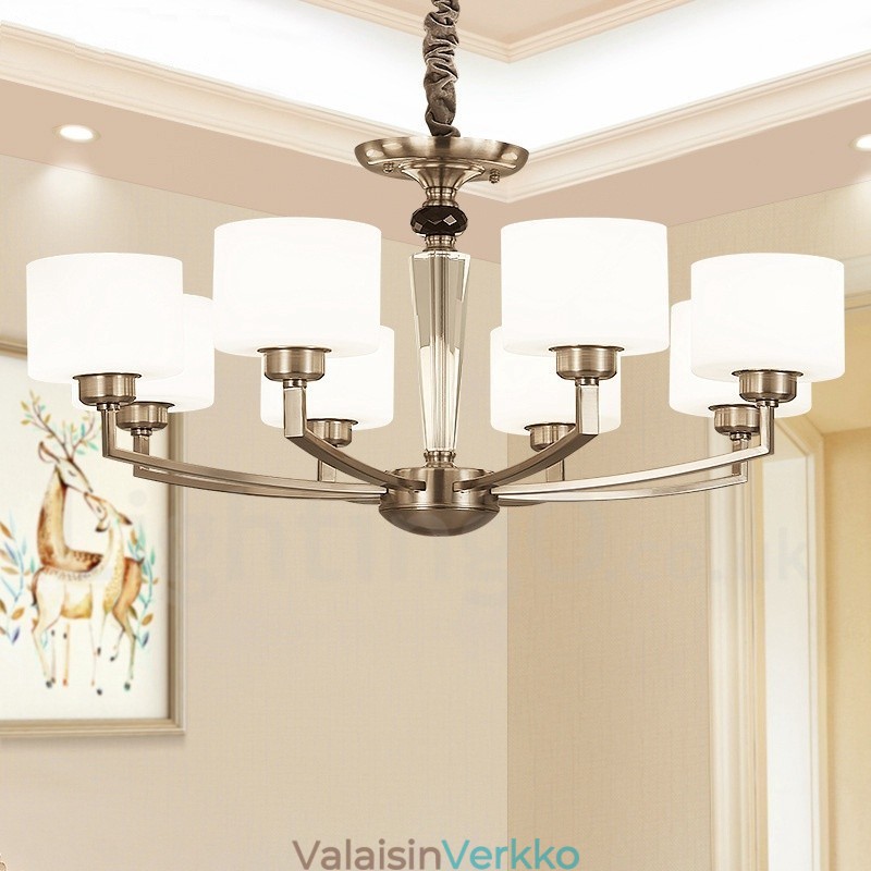 6 Vaalea moderni nykyaikainen kattokruunu lasivarjostimella