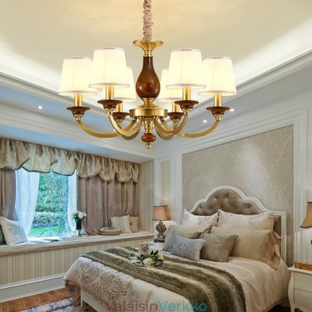 6 Kevyt Retro Rustic Luxury messinkiriippuvalaisin kattokruunu lasivarjostimella 6 Kevyt Retro Rustic Luxury messinkiriippuvalaisin kattokruunu lasivarjostimella