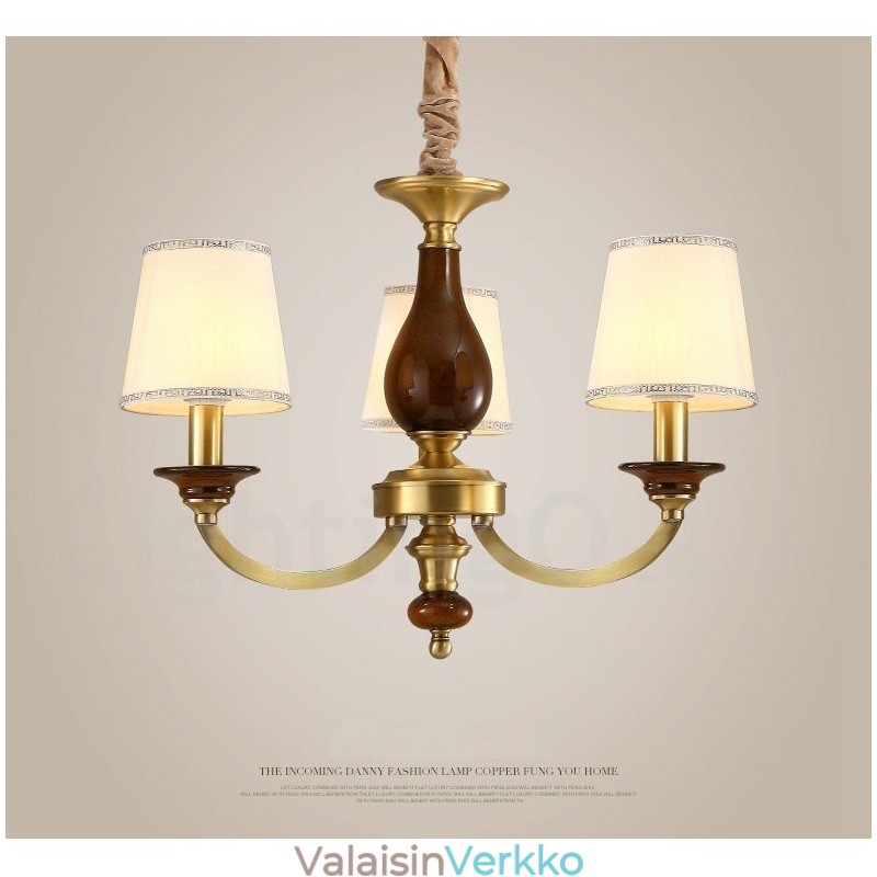 3 Kevyt Retro Rustic Luxury messinkiriippuvalaisin kattokruunu lasivarjostimella