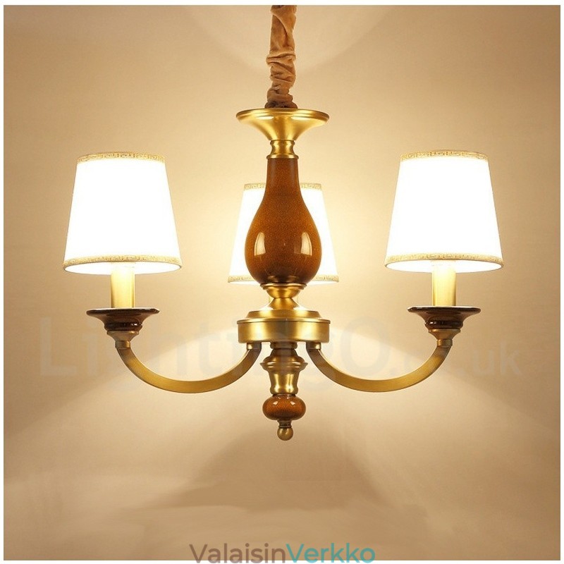 3 Kevyt Retro Rustic Luxury messinkiriippuvalaisin kattokruunu lasivarjostimella