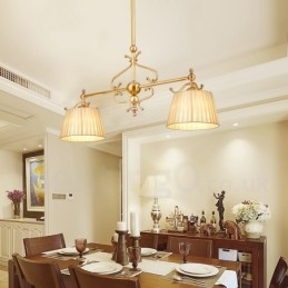 2 Kevyt Retro Rustic Luxury messinkiriippuvalaisin kattokruunu kangasvarjostimella