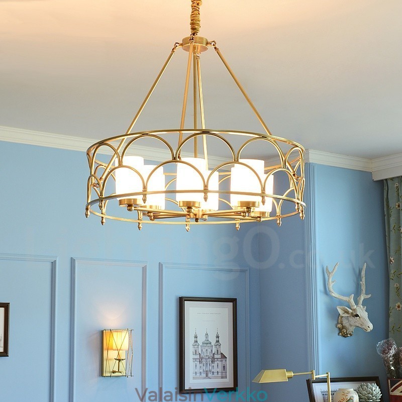 8 Kevyt Retro Rustic Luxury messinkiriippuvalaisinkruunu lasivarjostimella