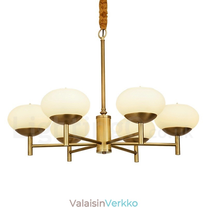 6 Kevyt Retro Rustic Luxury messinkiriippuvalaisin kattokruunu lasivarjostimella