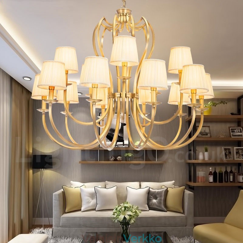 18 Vaalea Retro Rustic Luxury messinkiriippuvalaisin kattokruunu kangasvarjostimella