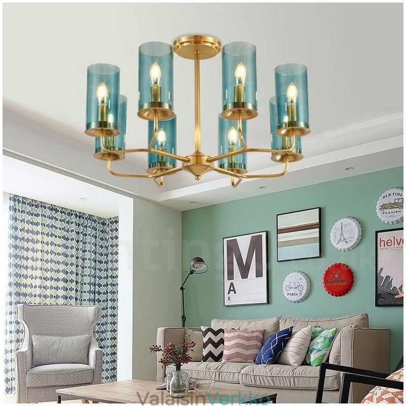 8 Kevyt Retro Rustic Luxury messinkiriippuvalaisin kattokruunu lasivarjostimella