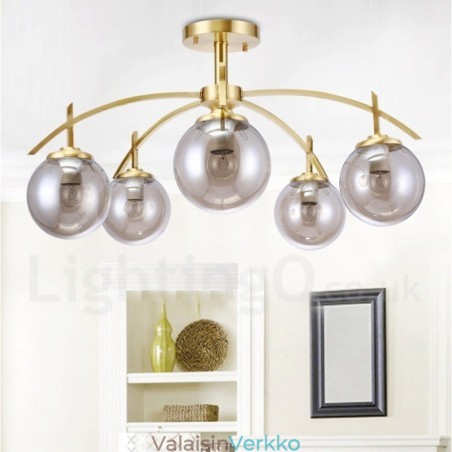 8 Kevyt Retro Rustic Luxury messinkiriippuvalaisinkruunu lasivarjostimella 8 Kevyt Retro Rustic Luxury messinkiriippuvalaisinkruunu lasivarjostimella