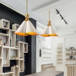 4 Light Retro Rustic Luxury alumiiniseosta riippuvalaisinkruunu alumiiniseoksesta varjostimella