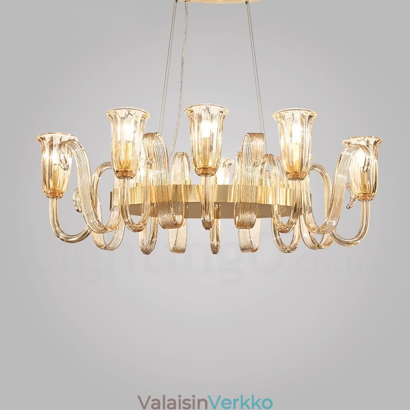 8 Light Retro Rustic Luxury Alumiiniseoksesta riippuvalaisinkruunu lasivarjostimella