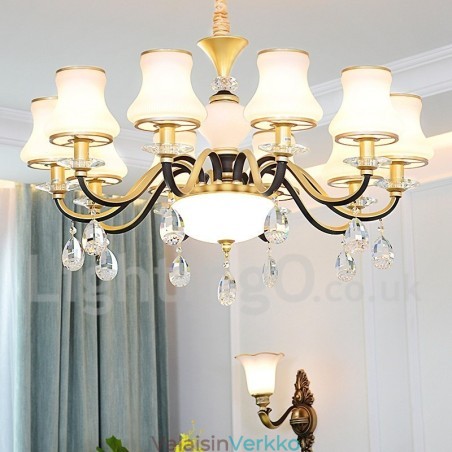 Retro Rustic Luxury Crystal -riippuvalaisin kattokruunu lasivarjostimella Retro Rustic Luxury Crystal -riippuvalaisin kattokruunu lasivarjostimella