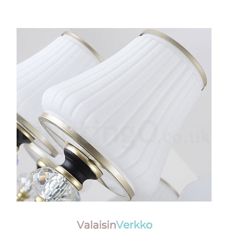 Moderni nykyaikainen retro-ylellinen kristalliriippuvalaisinkruunu lasivarjostimella