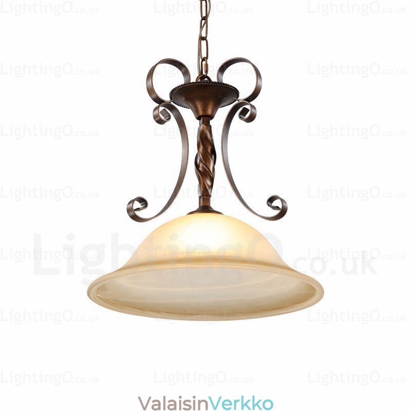 1 kevyt maalaismainen kattovalaisin lasivarjostimella