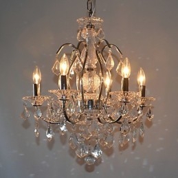 Kattovalaisin 6 valolla