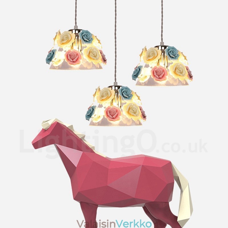 Monivärinen kukka Macaron kattovalaisin lasivarjostimella