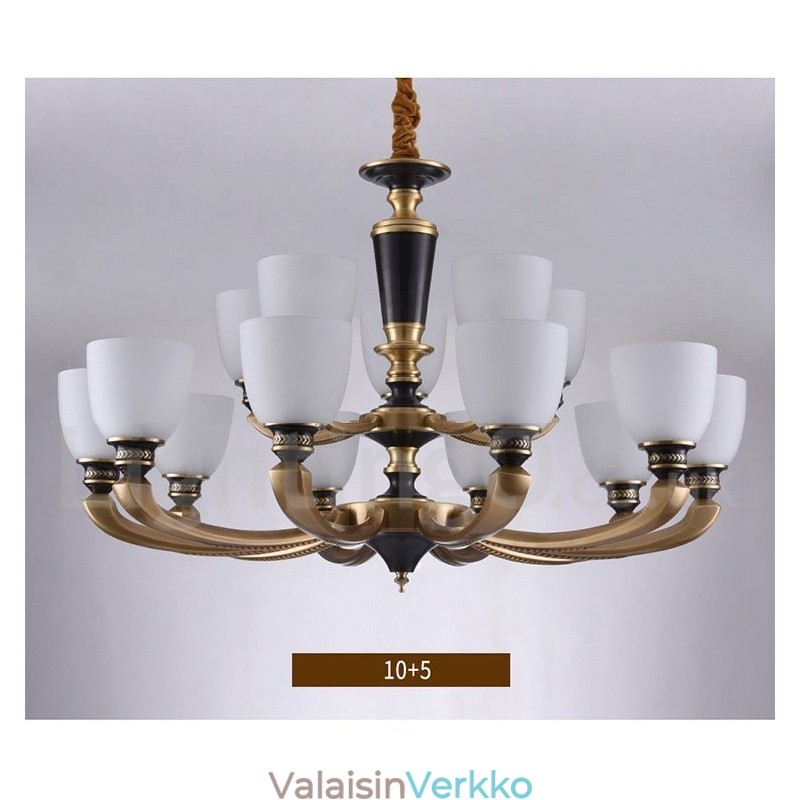 Puhdasta messinkiä ylellinen maalaismainen retro vintage messinkiriippuva kynttilän kattokruunu lasivarjostimilla